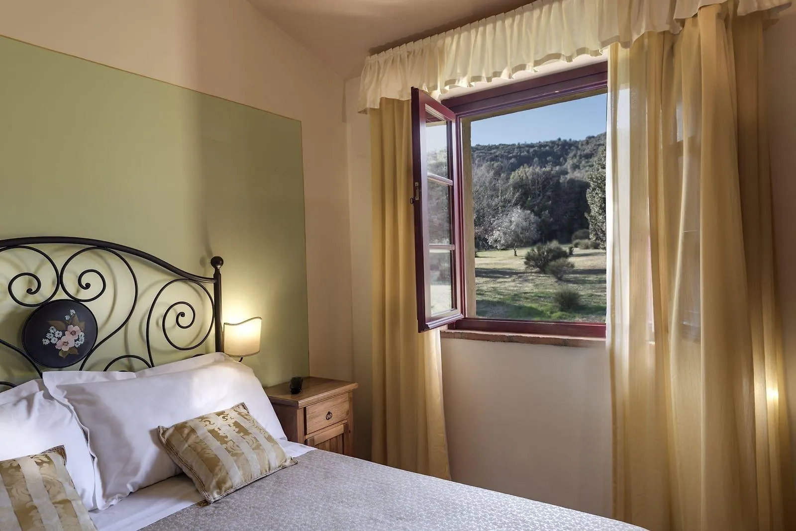 Hotel & Restaurant Casolare Le Terre Rosse San Gimignano 3*,  Italien