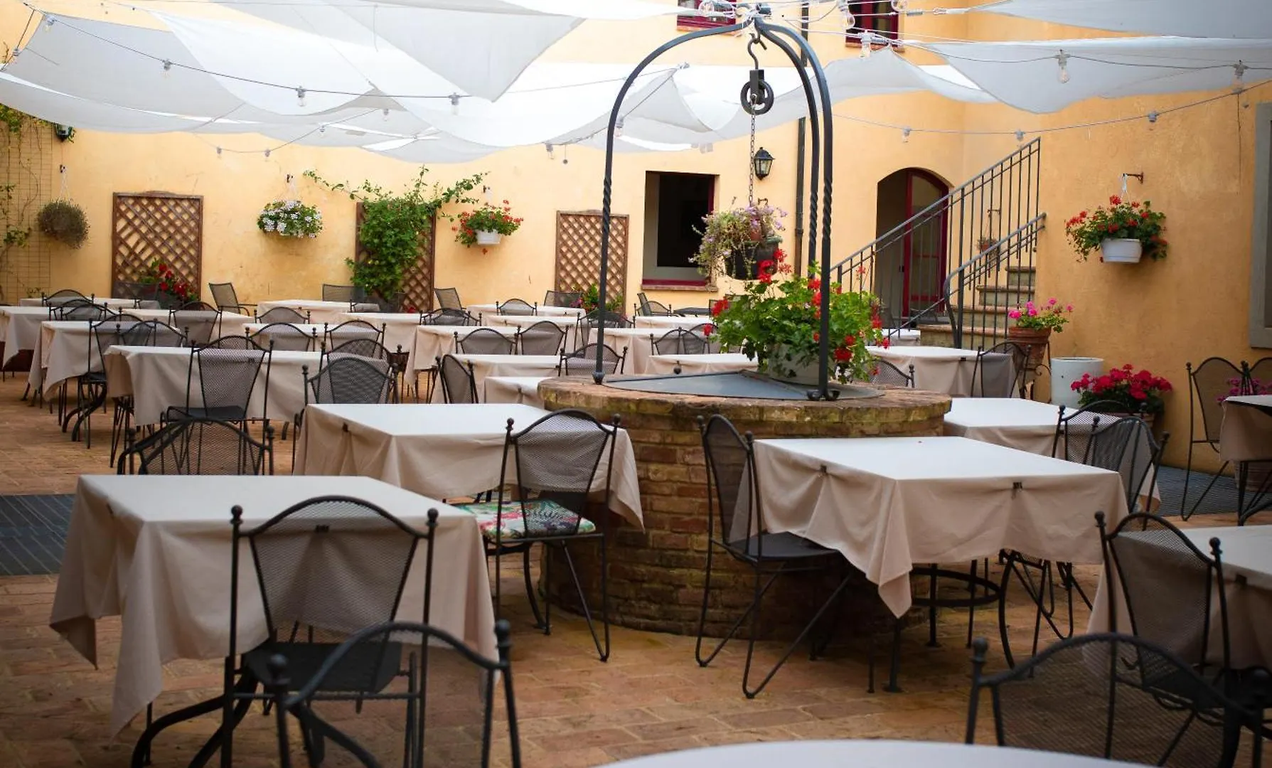 Hotel & Restaurant Casolare Le Terre Rosse San Gimignano