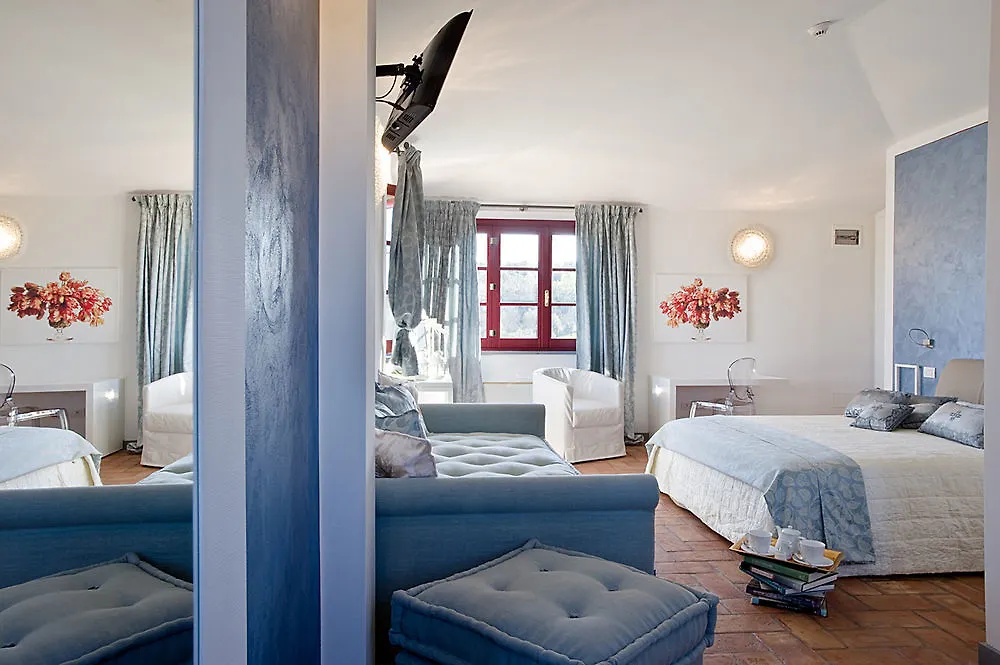 Hotel & Restaurant Casolare Le Terre Rosse San Gimignano 3*,  Italy