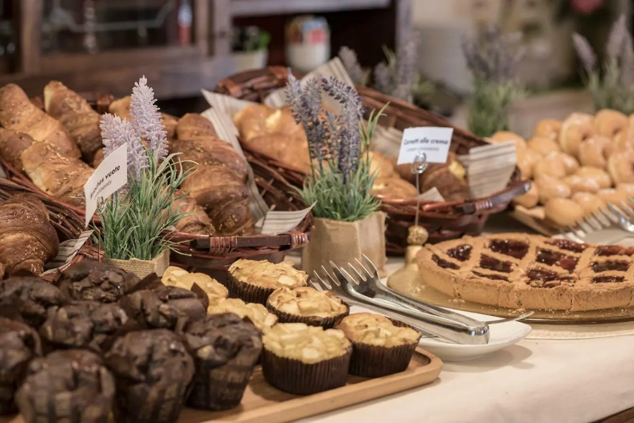 ***  Hotel & Restaurant Casolare Le Terre Rosse San Gimignano Italien